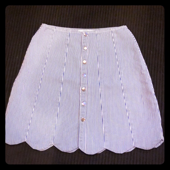 Blue striped shell bottomed skirt - Picture 1 of 2